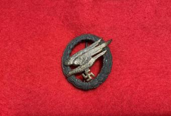 Luftwaffe Paratrooper Badge