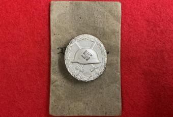 Silver Wound Badge With Envelope