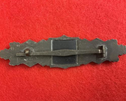 Close Combat Clasp