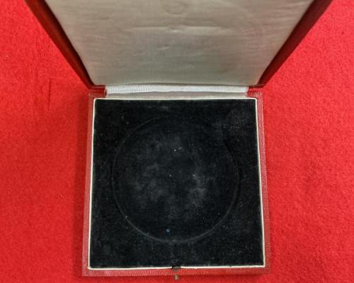 Cassed NSDAP 1938 Reichsparteitag Table Medal