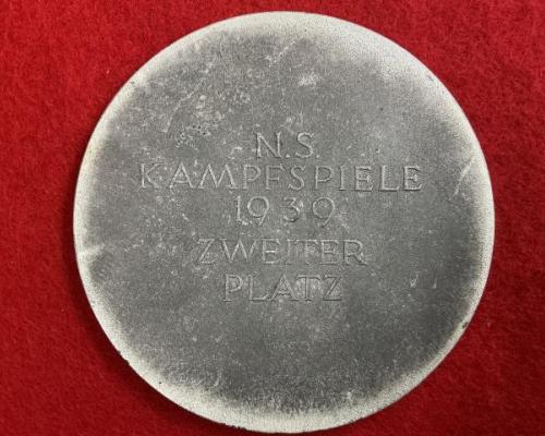 Cassed 1939 Reichsparteitag Table Medal