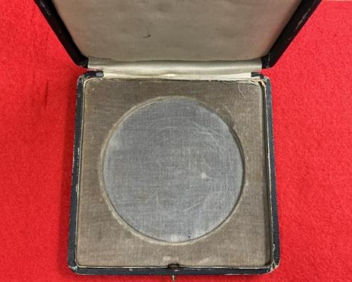 Cassed 1939 Reichsparteitag Table Medal