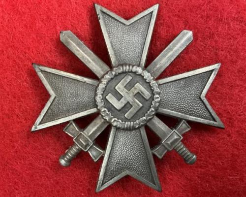 Cassed War Merit 1st Class With Swords