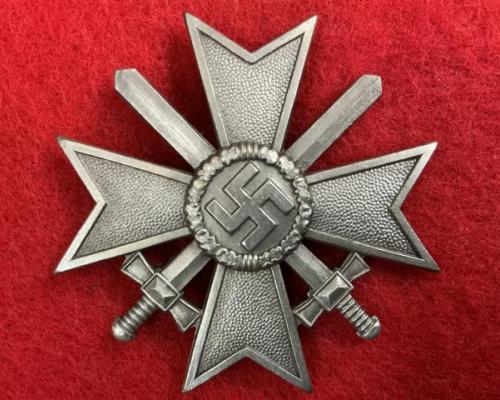 War Merit 1st Class With Swords