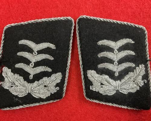 Luftwaffe Pioneer Hauptmann Collar Tabs
