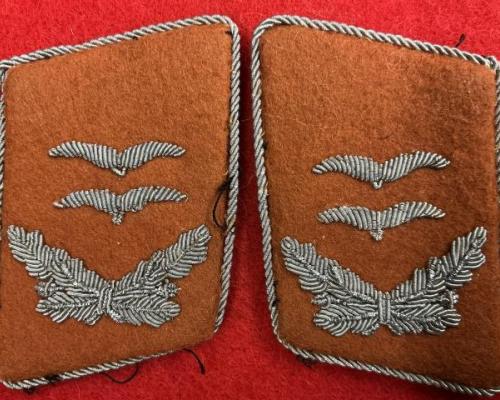 Luftwaffe Signals Oberleutnant Collar Tabs
