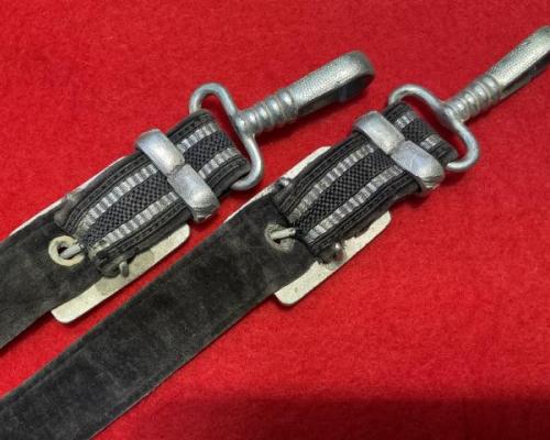 Luftwaffe Officer Dagger Hangers